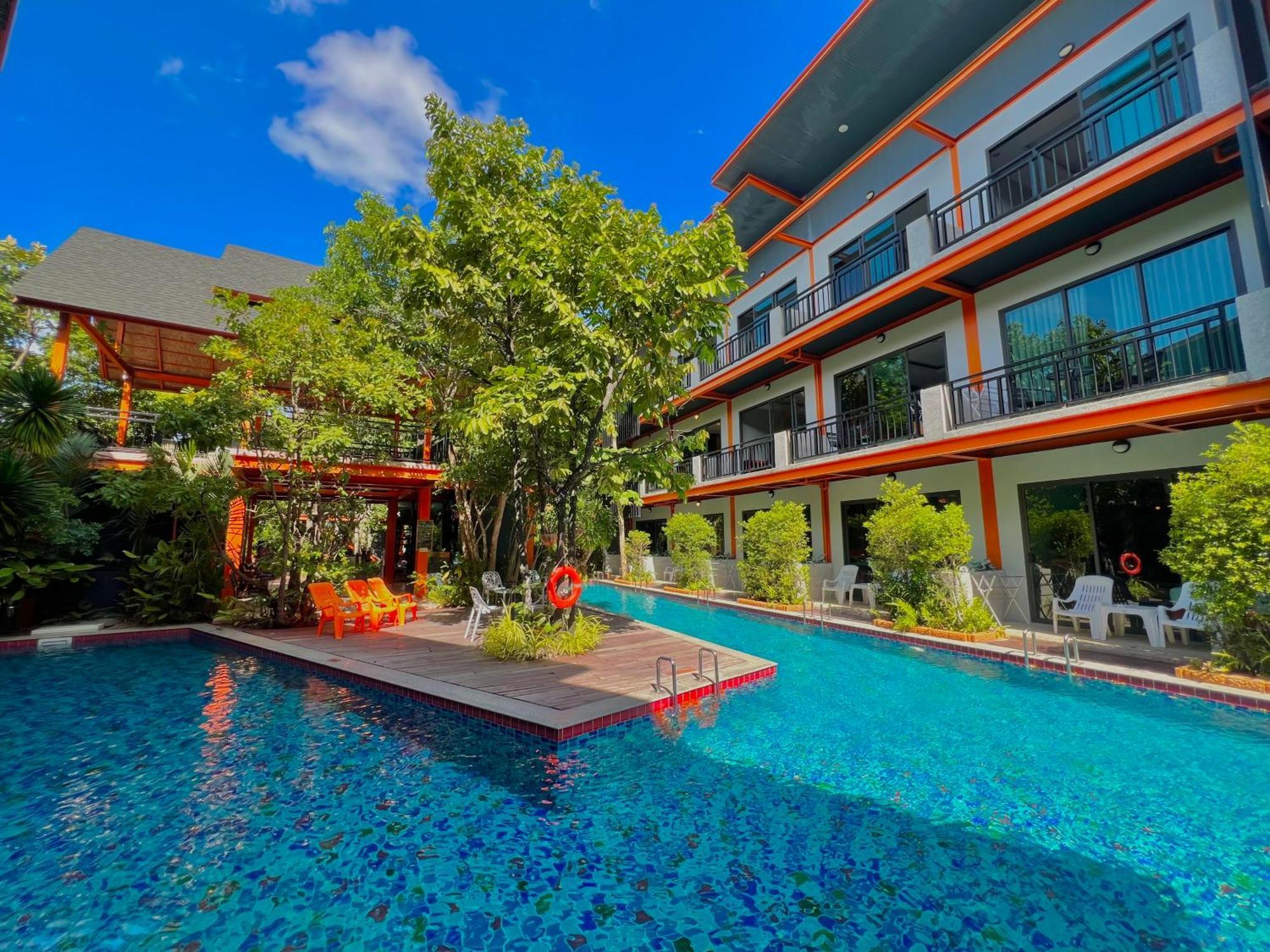 Wow Phuket Hotel Exterior photo